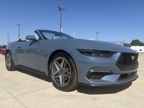 New 2025 Ford Mustang Premium image 2