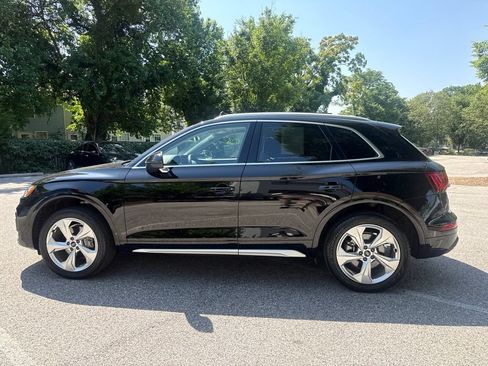Used 2021 Audi Q5 2.0T Premium Plus w/ Premium Plus Package AWD/4WD image 7