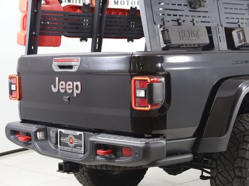 Used 2020 Jeep Gladiator Rubicon AWD/4WD image 46