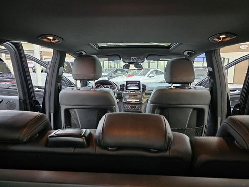 Used 2018 Mercedes-Benz GLE 350 w/ Premium 1 Package image 14