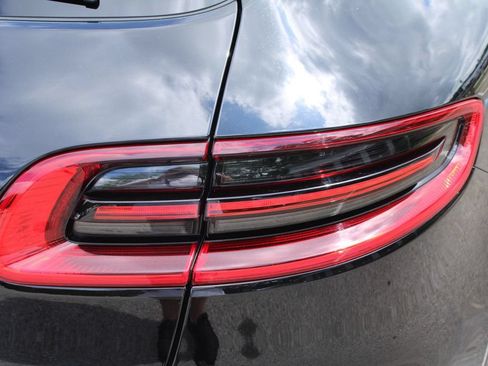 Used 2016 Porsche Macan S AWD/4WD image 12