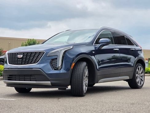 Used 2019 Cadillac XT4 Premium Luxury FWD image 24