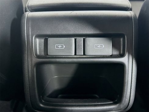 Used 2021 Honda Accord Sport image 25