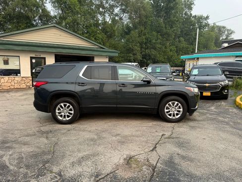 Used 2019 Chevrolet Traverse LT AWD/4WD image 6