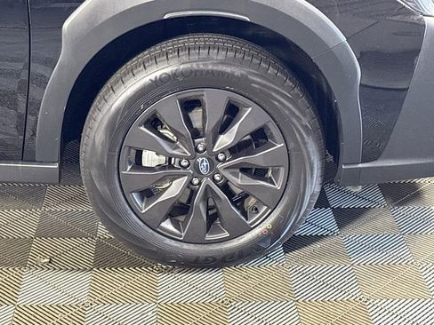 Certified 2025 Subaru Outback Onyx Edition image 24