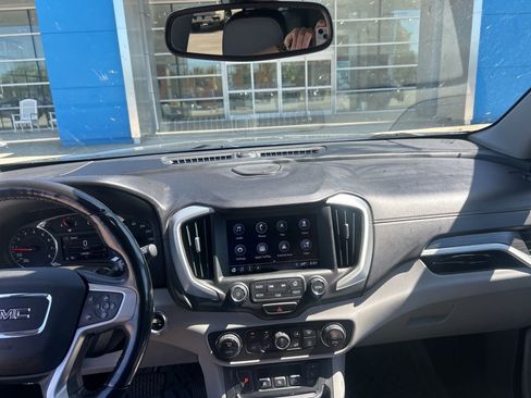 Used 2018 GMC Terrain SLT w/ Preferred Package FWD image 10