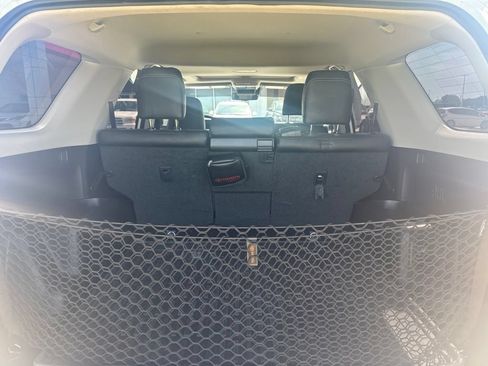 Used 2022 Toyota 4Runner Limited RWD image 9