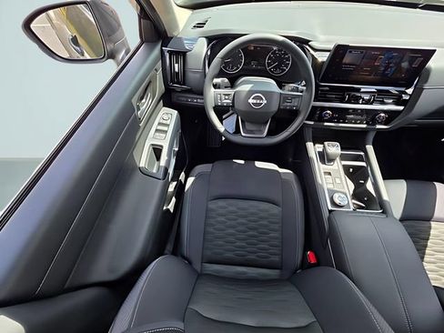 New 2026 Nissan Pathfinder SV AWD/4WD image 8