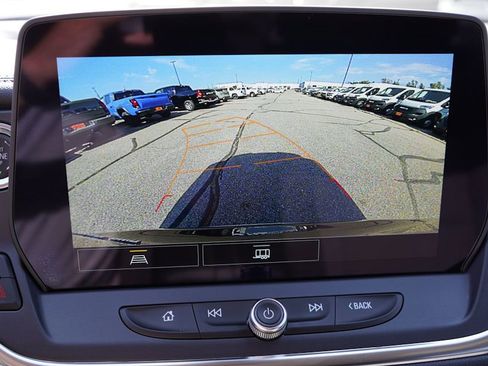 Certified 2025 Chevrolet Blazer LT image 32