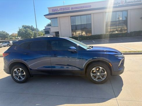 Used 2023 Chevrolet Blazer LT w/ Convenience Package FWD image 11