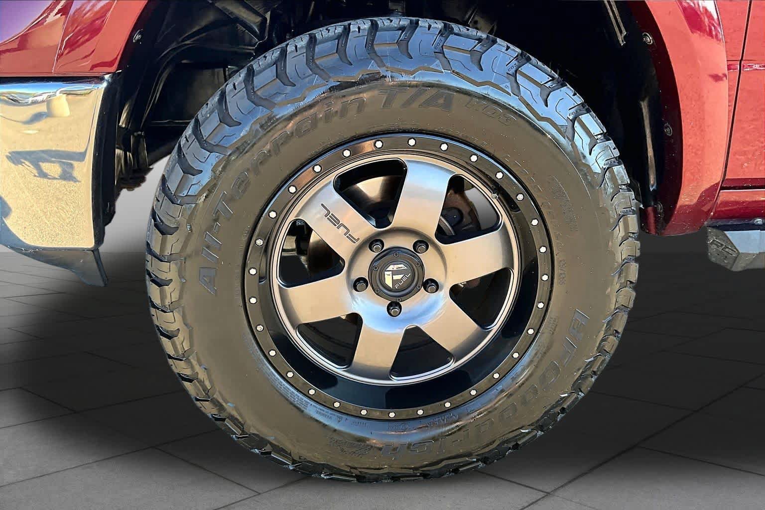Used 2018 RAM 1500 Laramie w/ Convenience Group AWD/4WD image 10