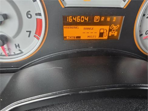 Used 2014 Nissan Titan PRO-4X w/ Pro-4x Luxury Package image 16