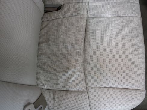 Used 2012 Toyota Avalon Limited image 20