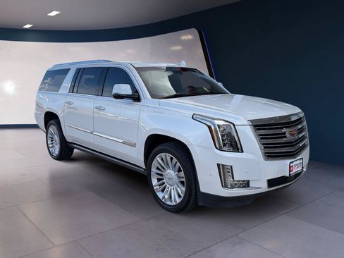 Used 2018 Cadillac Escalade ESV Platinum RWD image 7