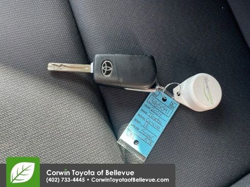 Used 2024 Toyota Corolla LE image 27