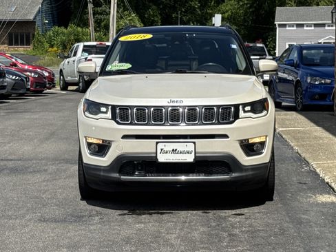 Used 2018 Jeep Compass Limited w/ Navigation Group AWD/4WD image 8