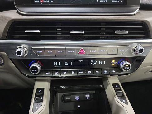 Certified 2022 Kia Telluride EX w/ EX Premium Package image 24