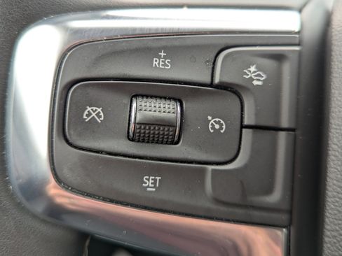 Used 2024 Chevrolet Blazer LT AWD/4WD image 18