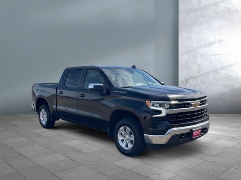 Used 2025 Chevrolet Silverado 1500 LT AWD/4WD image 8