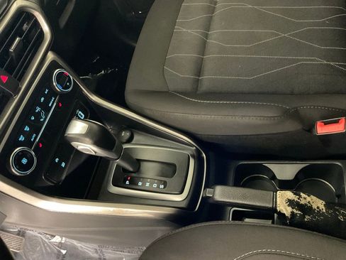 Used 2019 Ford EcoSport SE w/ SE Convenience Package image 18