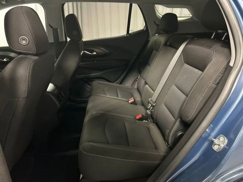 Used 2024 GMC Terrain SLE w/ Driver Convenience Package image 23