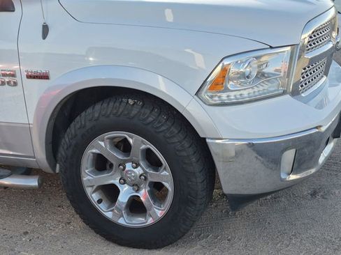 Used 2016 RAM 1500 Laramie AWD/4WD image 5