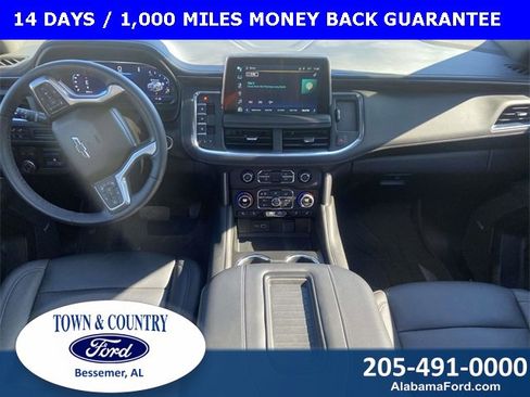 Used 2024 Chevrolet Suburban Z71 w/ Luxury Package image 12