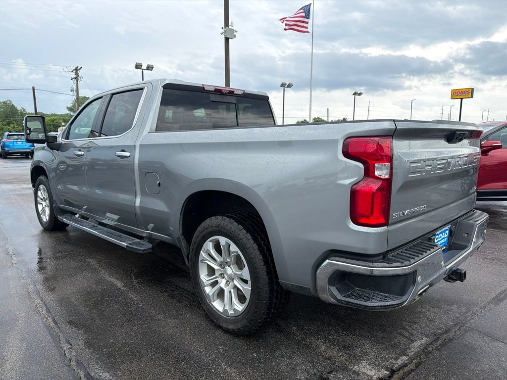 Used 2023 Chevrolet Silverado 1500 LTZ w/ Technology Package AWD/4WD image 5