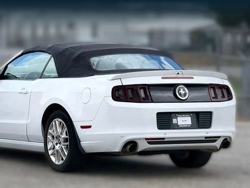 Used 2014 Ford Mustang Premium w/ Electronics Package image 16