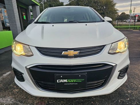 Used 2017 Chevrolet Sonic LT FWD image 55