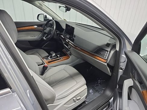 Used 2022 Audi Q5 2.0T Premium Plus AWD/4WD image 16