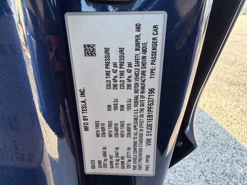 Used 2023 Tesla Model 3 Long Range AWD/4WD image 33
