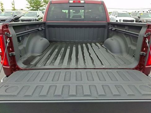 Used 2025 RAM 1500 Big Horn AWD/4WD image 28