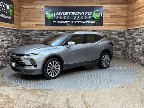 Used 2024 Chevrolet Blazer Premier w/ Driver Confidence II Package image 4