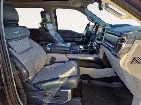 Used 2022 Ford F150 Limited image 15