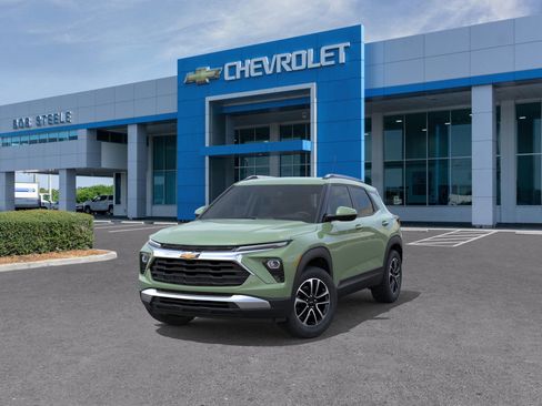 New 2026 Chevrolet TrailBlazer LT w/ Convenience Package image 8