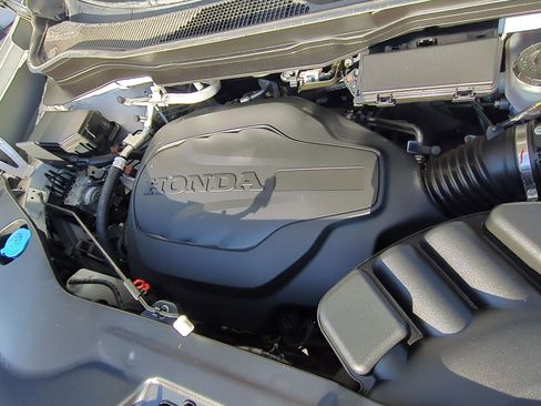 Used 2024 Honda Passport EX-L image 34