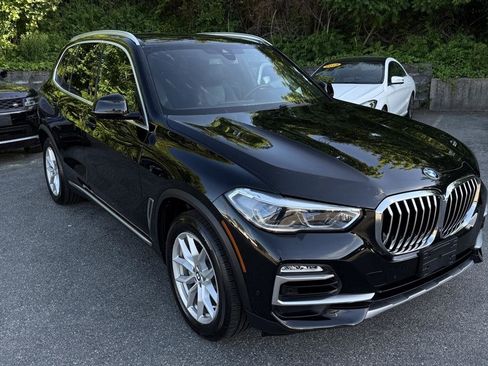 Used 2019 BMW X5 xDrive40i w/ Executive Package AWD/4WD image 22