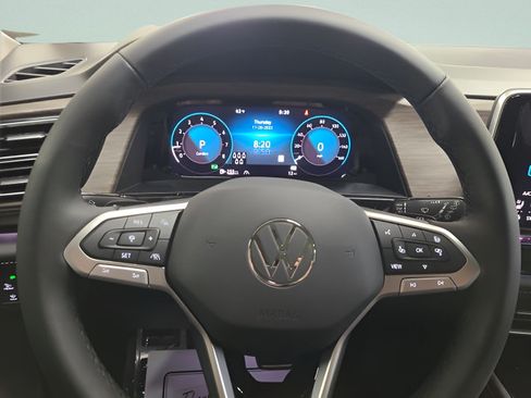 New 2026 Volkswagen Atlas SEL Premium R-Line AWD/4WD image 10