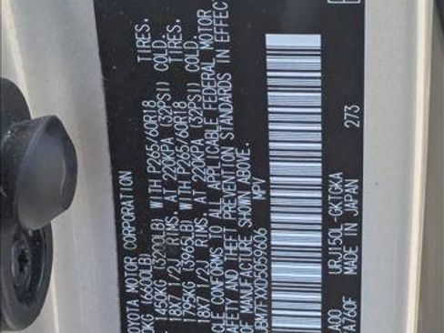 Used 2013 Lexus GX 460 w/ Comfort Plus Pkg AWD/4WD image 16