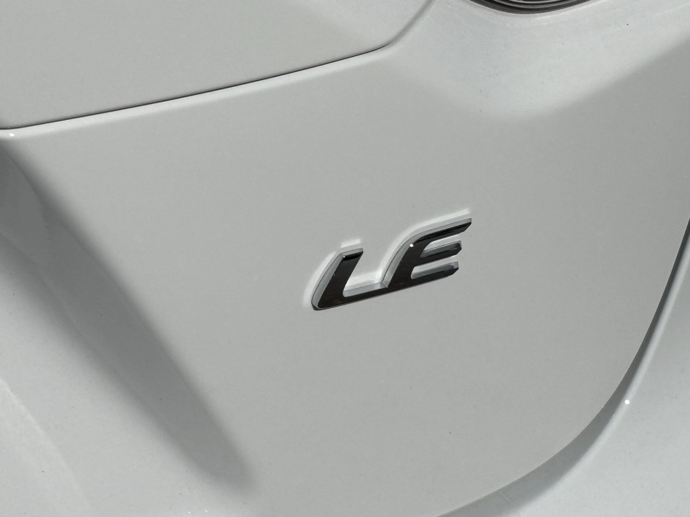 New 2027 Toyota Corolla LE FWD image 21