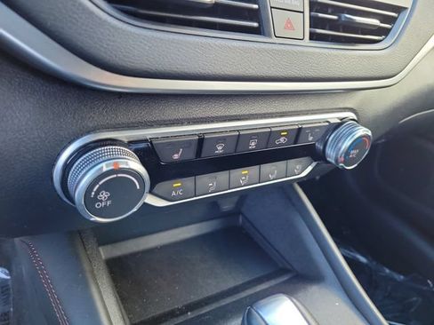 Used 2021 Nissan Altima 2.5 SR w/ SR Premium Package FWD image 29