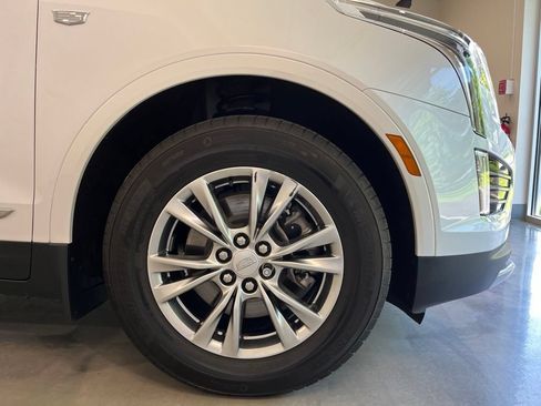 Certified 2023 Cadillac XT5 Premium Luxury AWD/4WD image 7