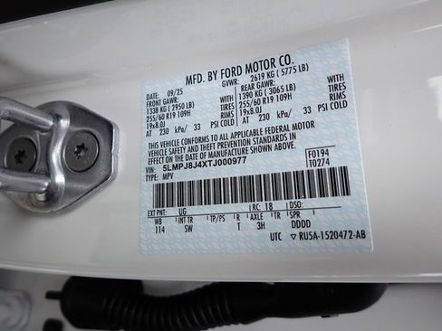 New 2026 Lincoln Nautilus Premier image 30