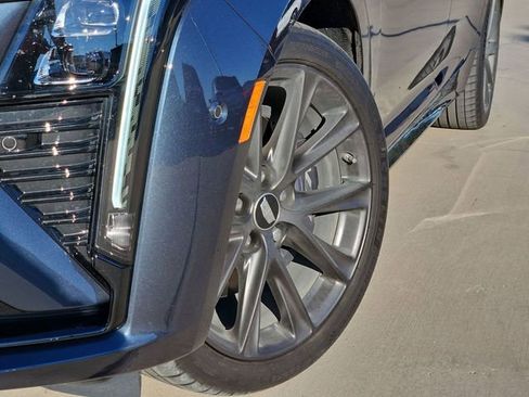 Used 2026 Cadillac CT5 V w/ Technology Package image 7