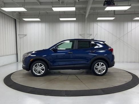 Used 2023 Buick Encore GX Preferred w/ Cold Weather Comfort Package image 5