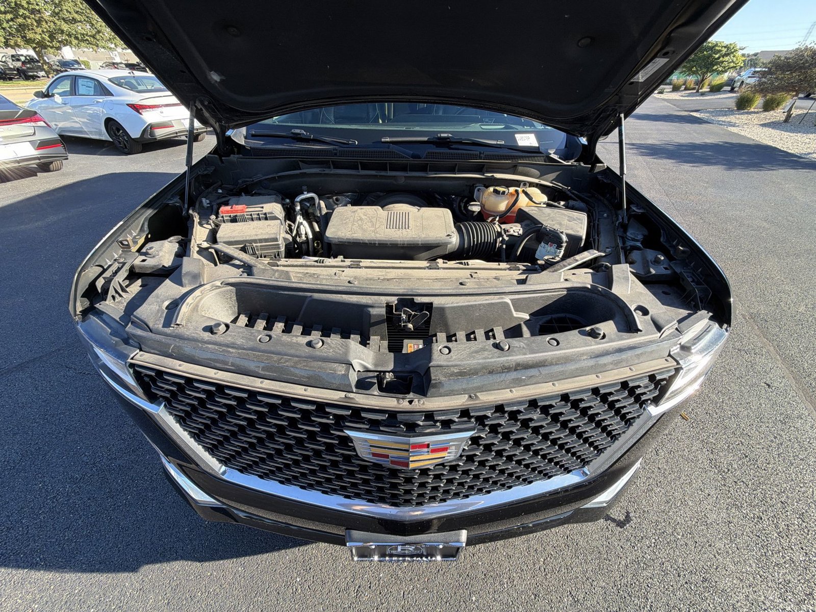 Used 2022 Cadillac Escalade ESV Premium Luxury AWD/4WD image 28