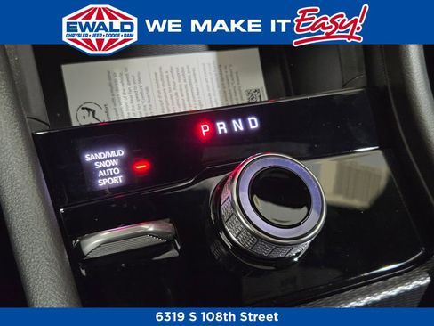 New 2025 Jeep Grand Cherokee L Limited w/ Luxury Tech Group II image 8