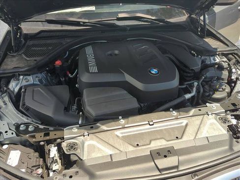 Used 2025 BMW 330i xDrive Sedan w/ Convenience Package AWD/4WD image 16