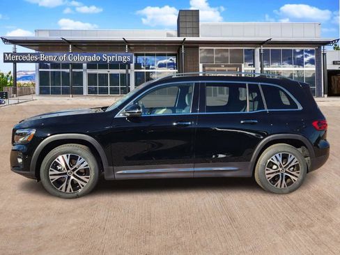 New 2026 Mercedes-Benz GLB 250 4MATIC image 4